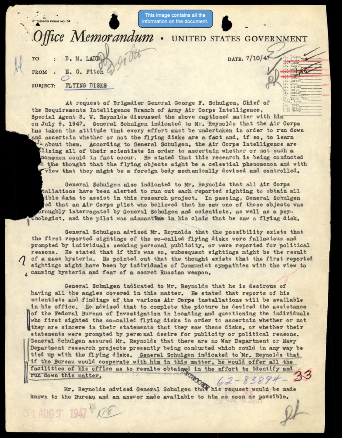 1947년 7월 10일 내부 메모. 육군 항공대 슐겐 준장이 FBI에 비행 원반 조사 협조를 요청하고, 항공대 과학자들이 '천체 현상 또는 기계적으로 설계된 외부 물체' 두 가설을 검토 중이라고 알린 내용이 담겼다. p.125