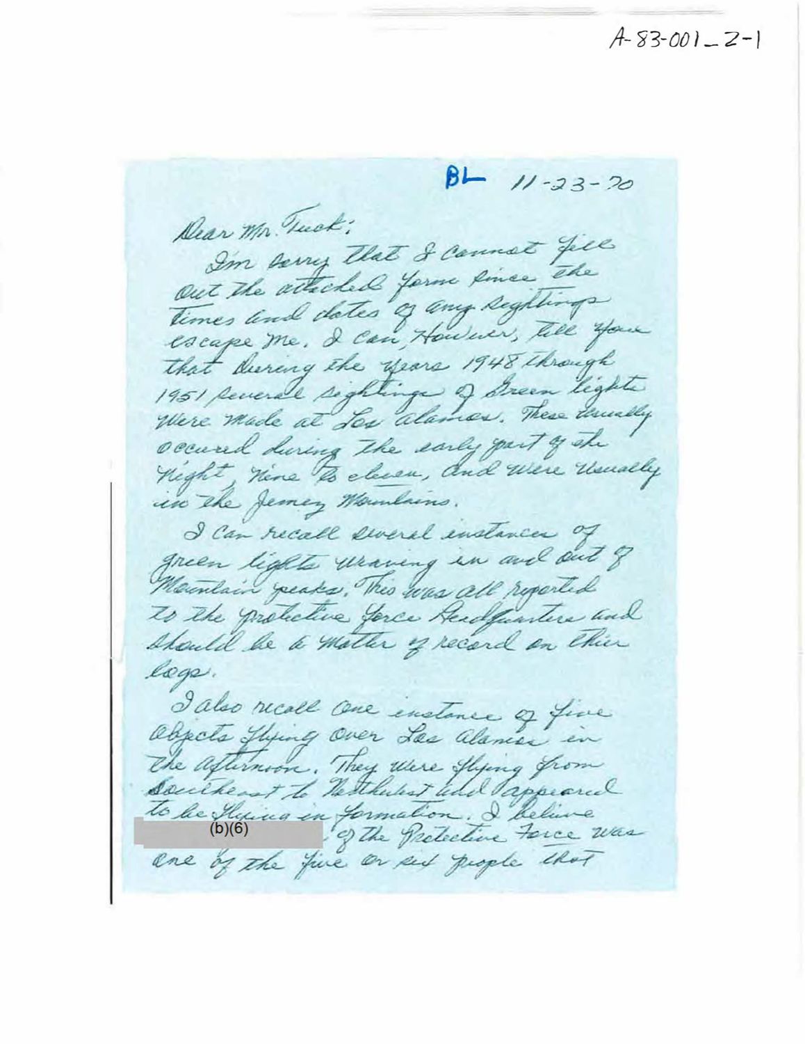 Bob Luck이 Scott에게 보낸 손글씨 편지 첫 페이지. 1948-1951년 로스앨러모스에서 여러 초록 불빛 목격이 있었다고 적고, 제메즈 산맥 쪽과 보호부대 기록을 언급한다. p.1